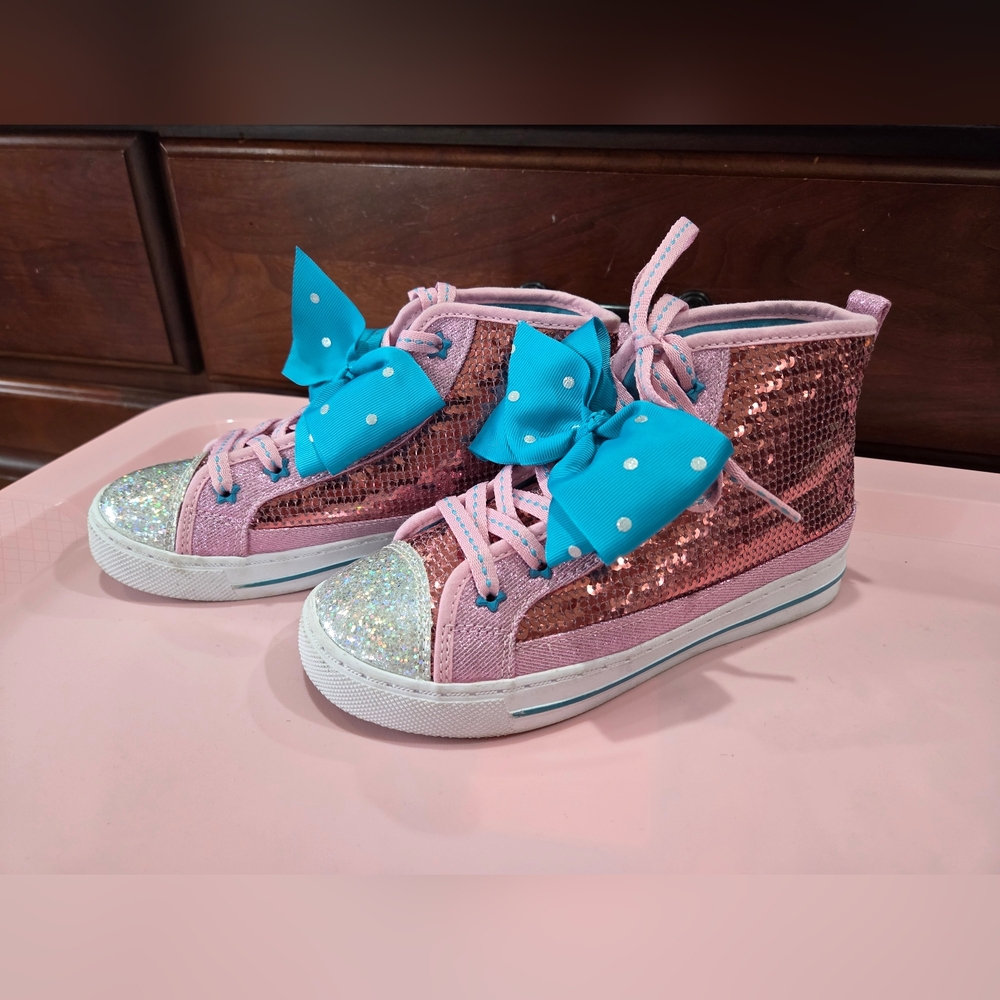 Brand New: Pink Sequin With Blue Bow Sneakers